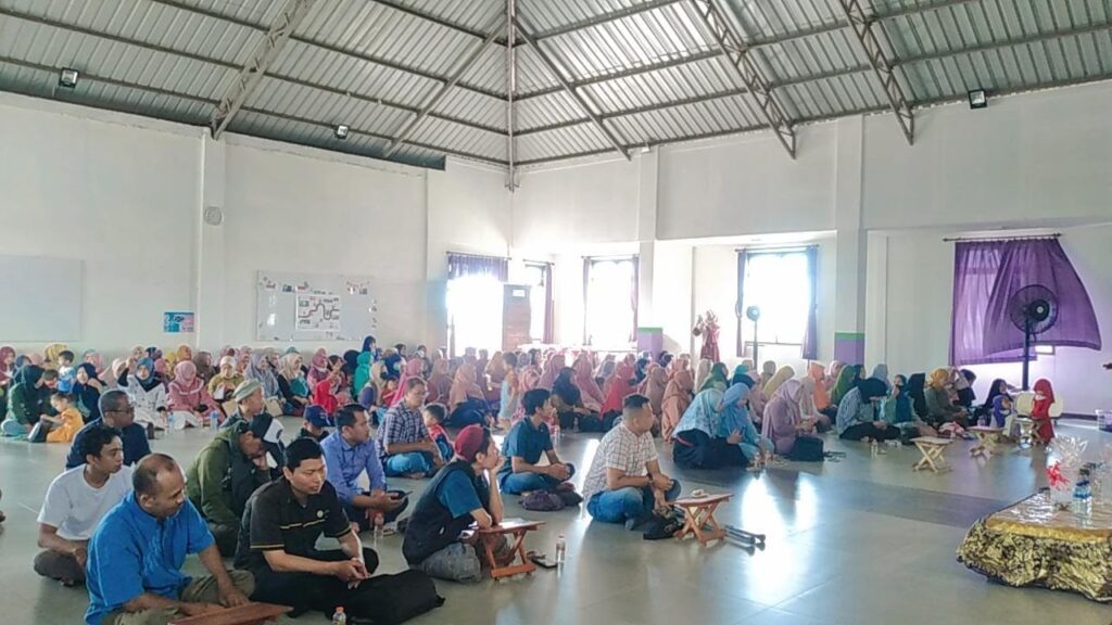 Parenting Akbar MI Karakter Mutiara Bunda Bali : Mengenali dan Mengoptimalkan Multiple Intellegence