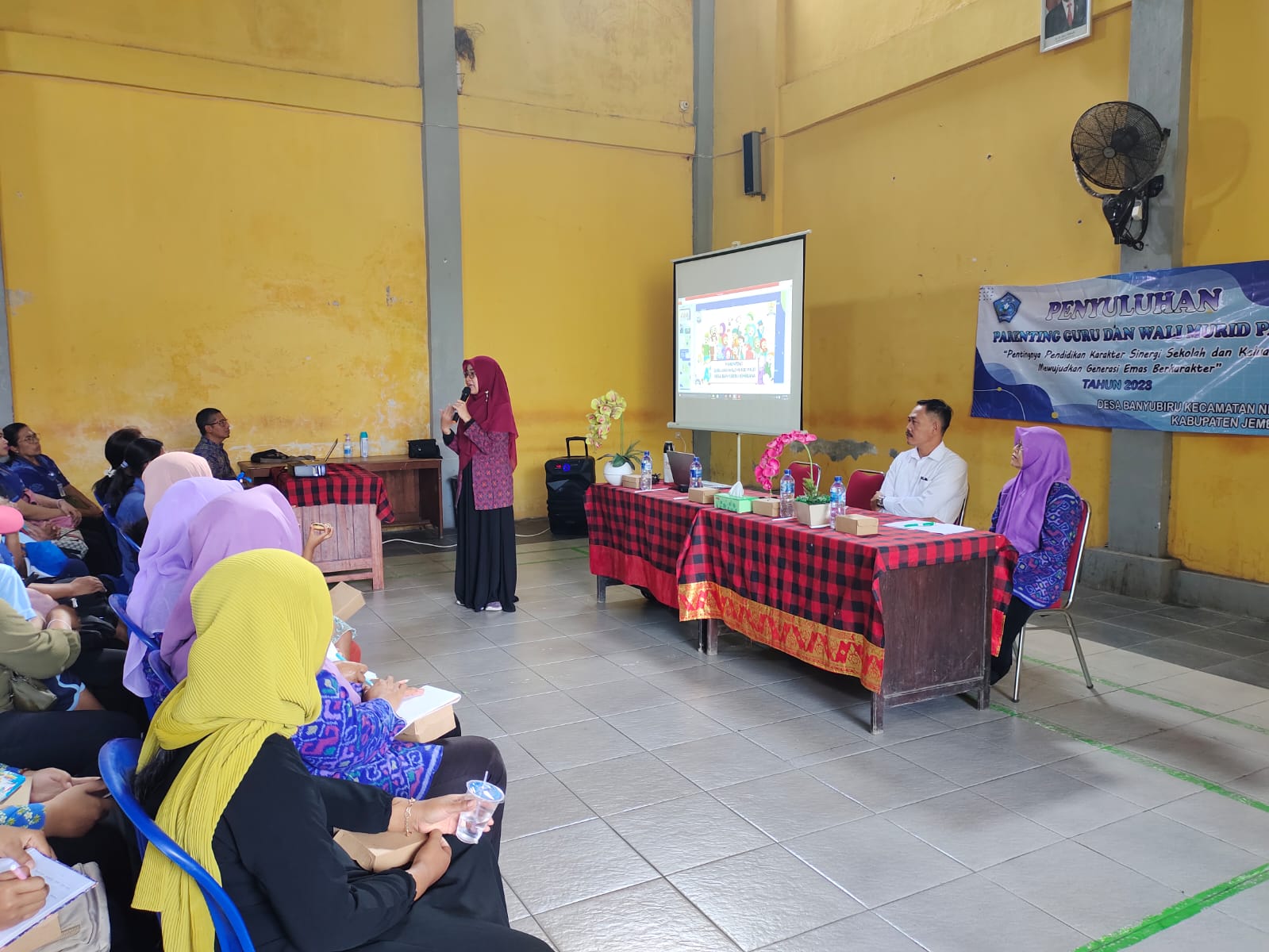 Pentingnya Pendidikan Karakter ; Sinergi Keluarga & Sekolah Mewujudkan Generasi Emas Berkarakter