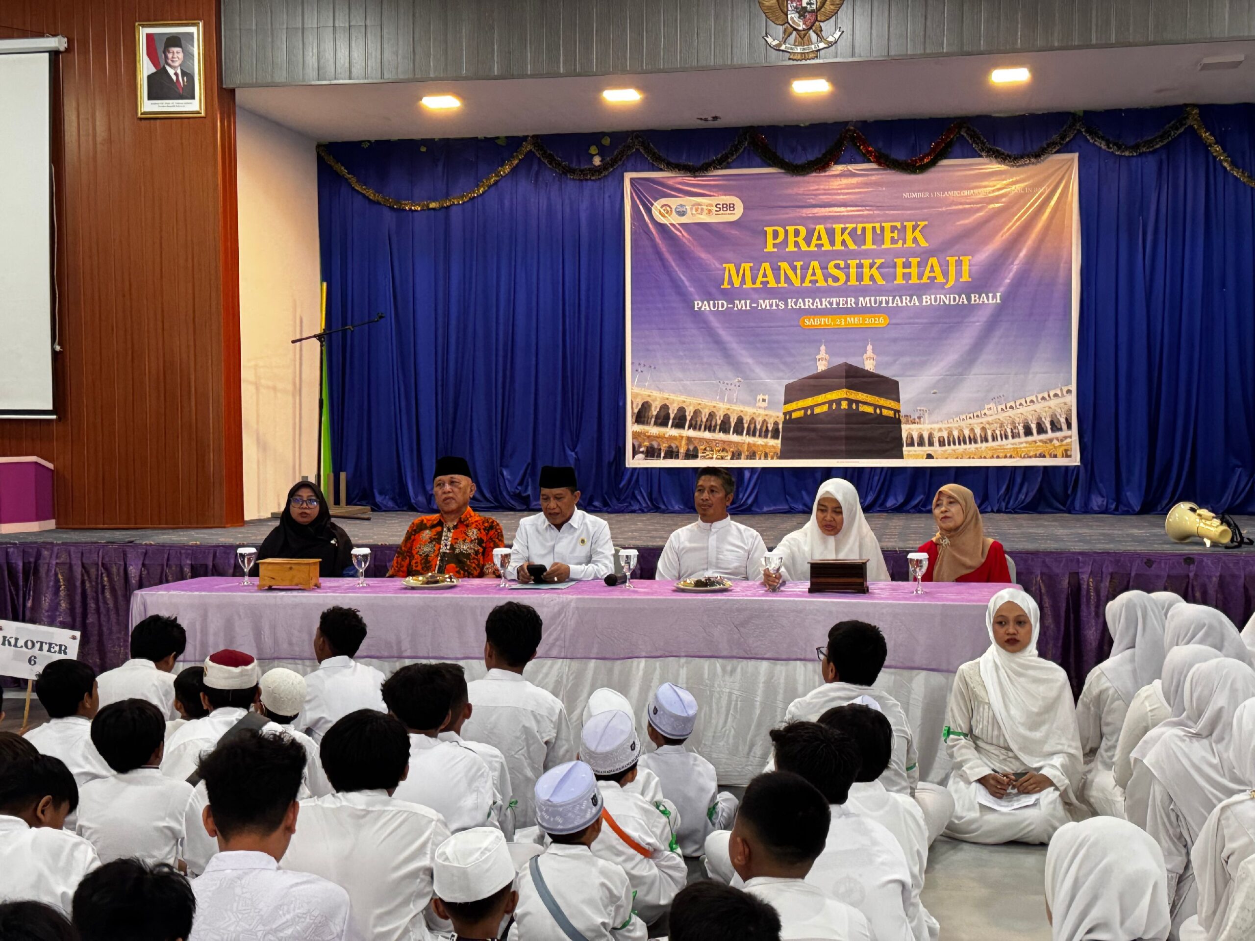 Tumbuhkan Nilai Spiritual Sejak Dini, Yayasan Mutiara Bunda Bali Sukses Gelar Praktek Manasik Haji Perdana